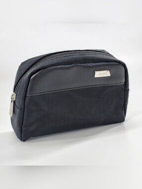 Tumi Delta One Business Class Soft Amenity Kit Bag Black - Good Condition